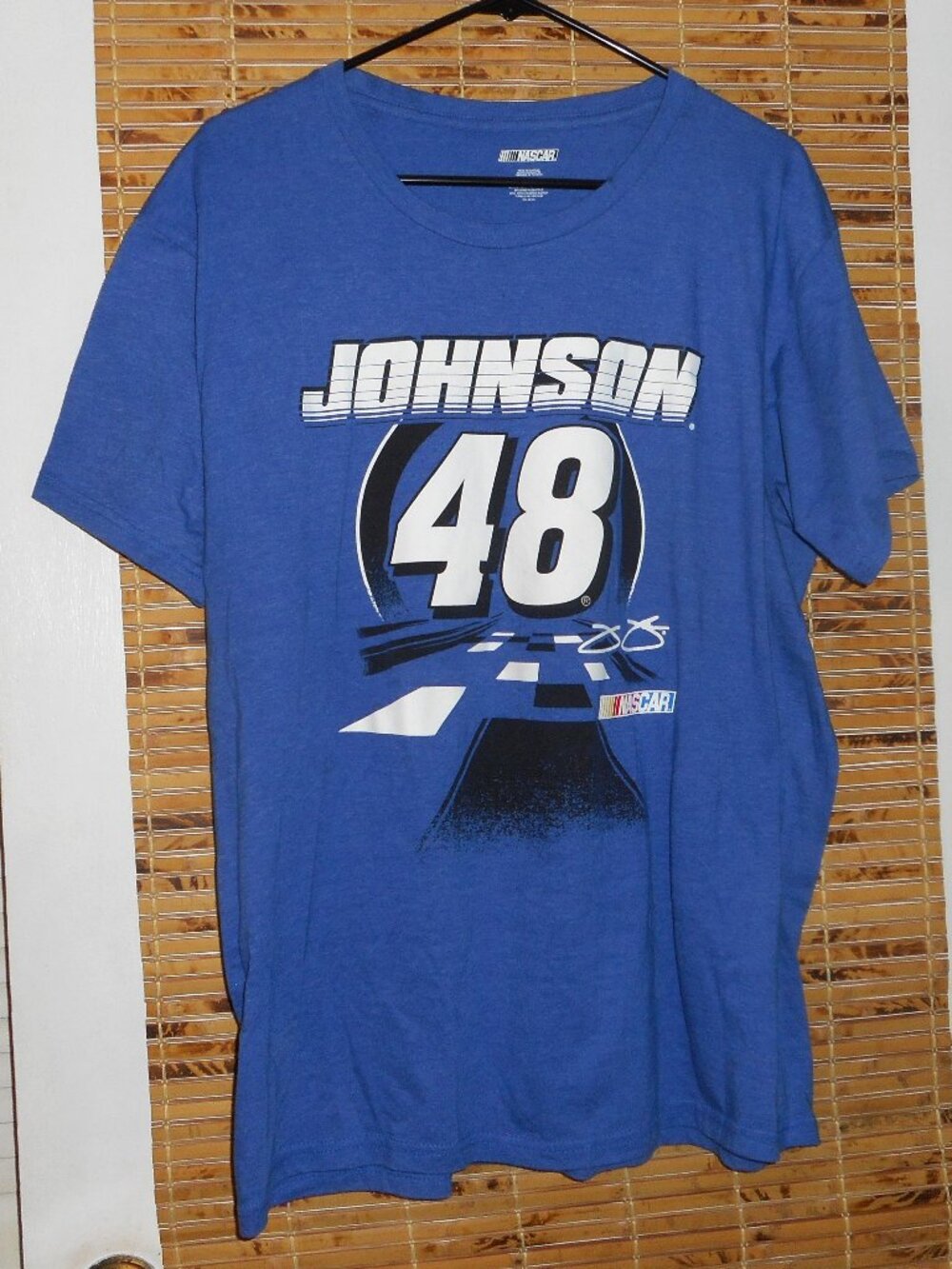 NASCAR Jimmie Johnson 48 Graphic Tee T-Shirt *Tag Size: XL
